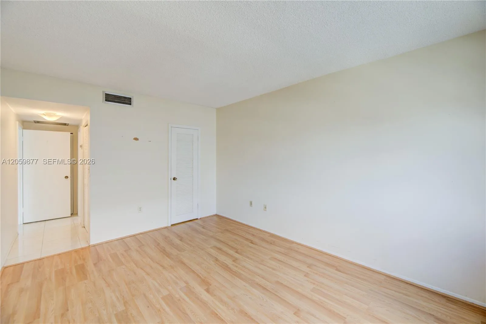 spacious bedroom too