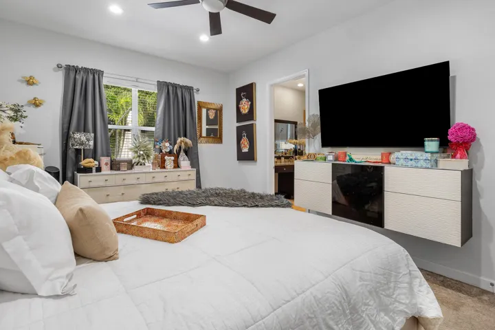 014-7877PatriotStreet-LakeWorth-FL-33463