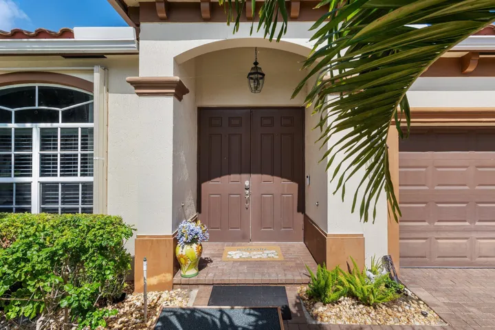004-7877PatriotStreet-LakeWorth-FL-33463