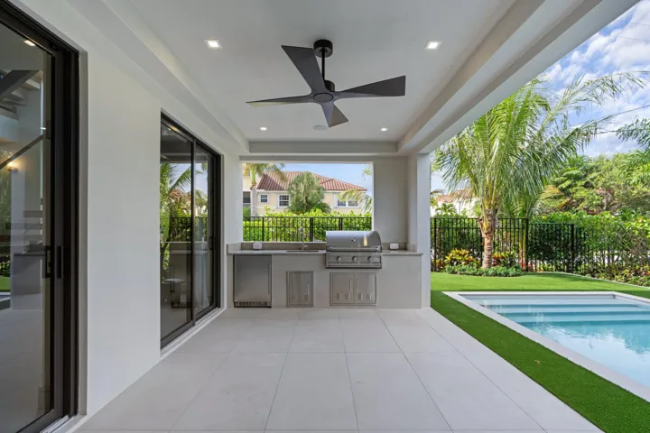 Summer Kitchen