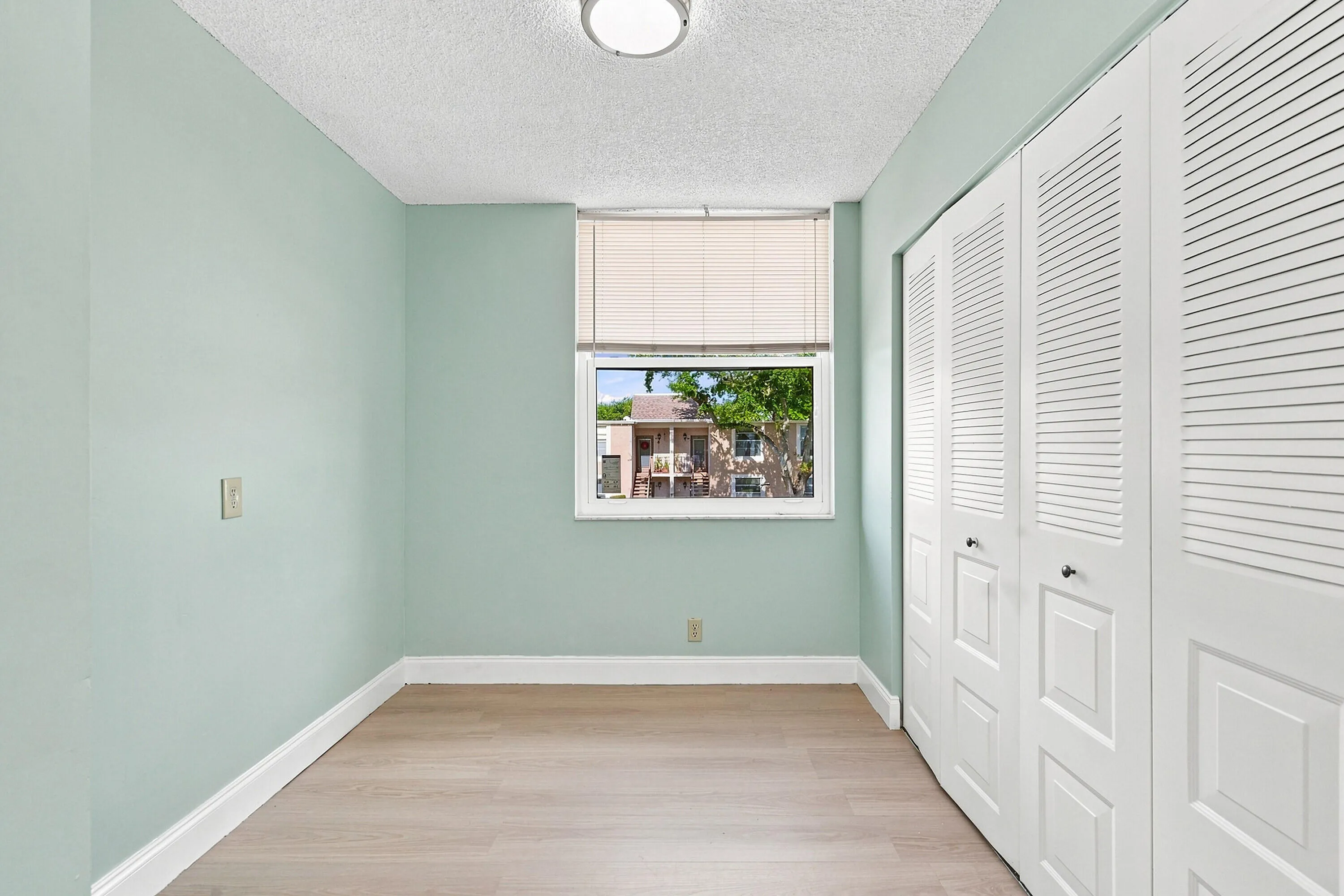 10_dining room