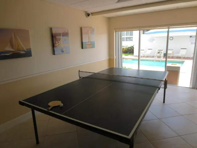 Club Room