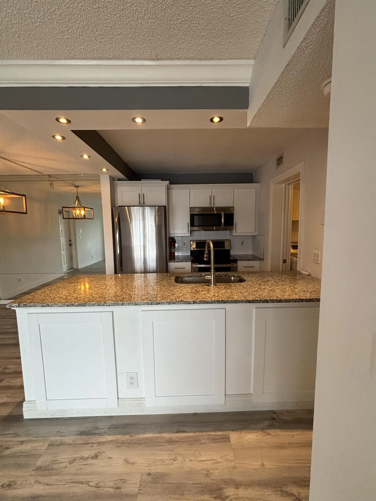 Open kitchen