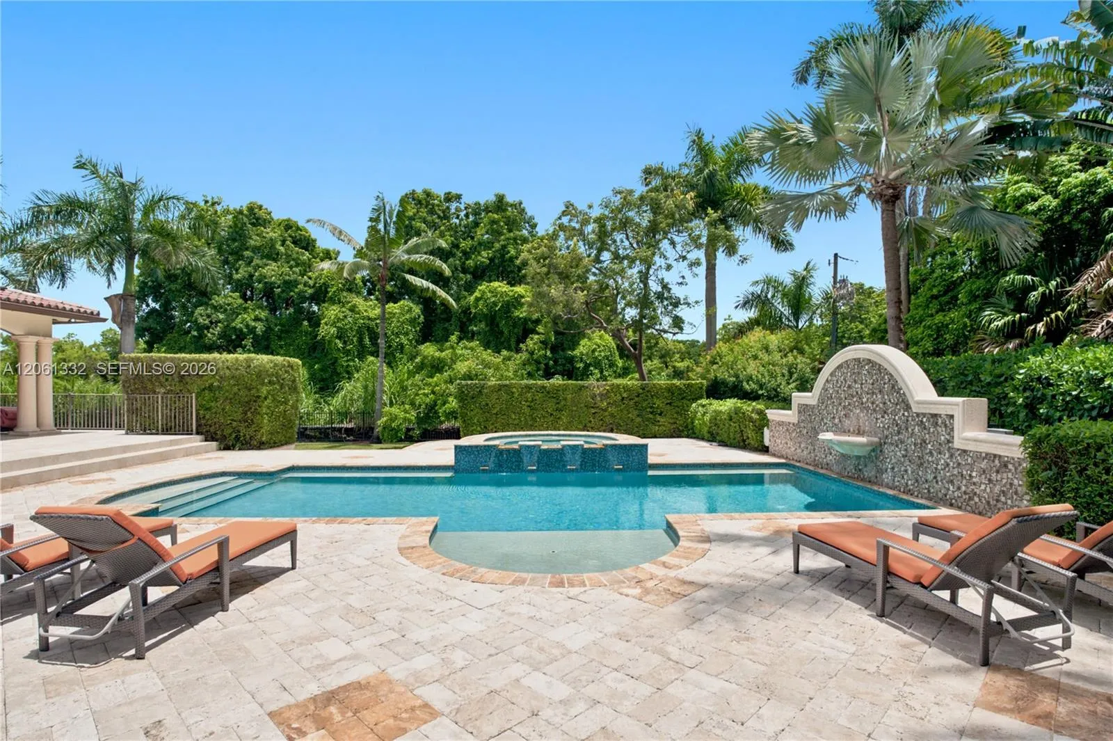 Property photo 64