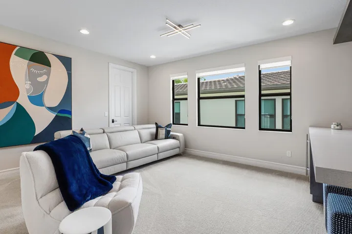 044-9022ChauvetWay-BocaRaton-FL-33496-SM