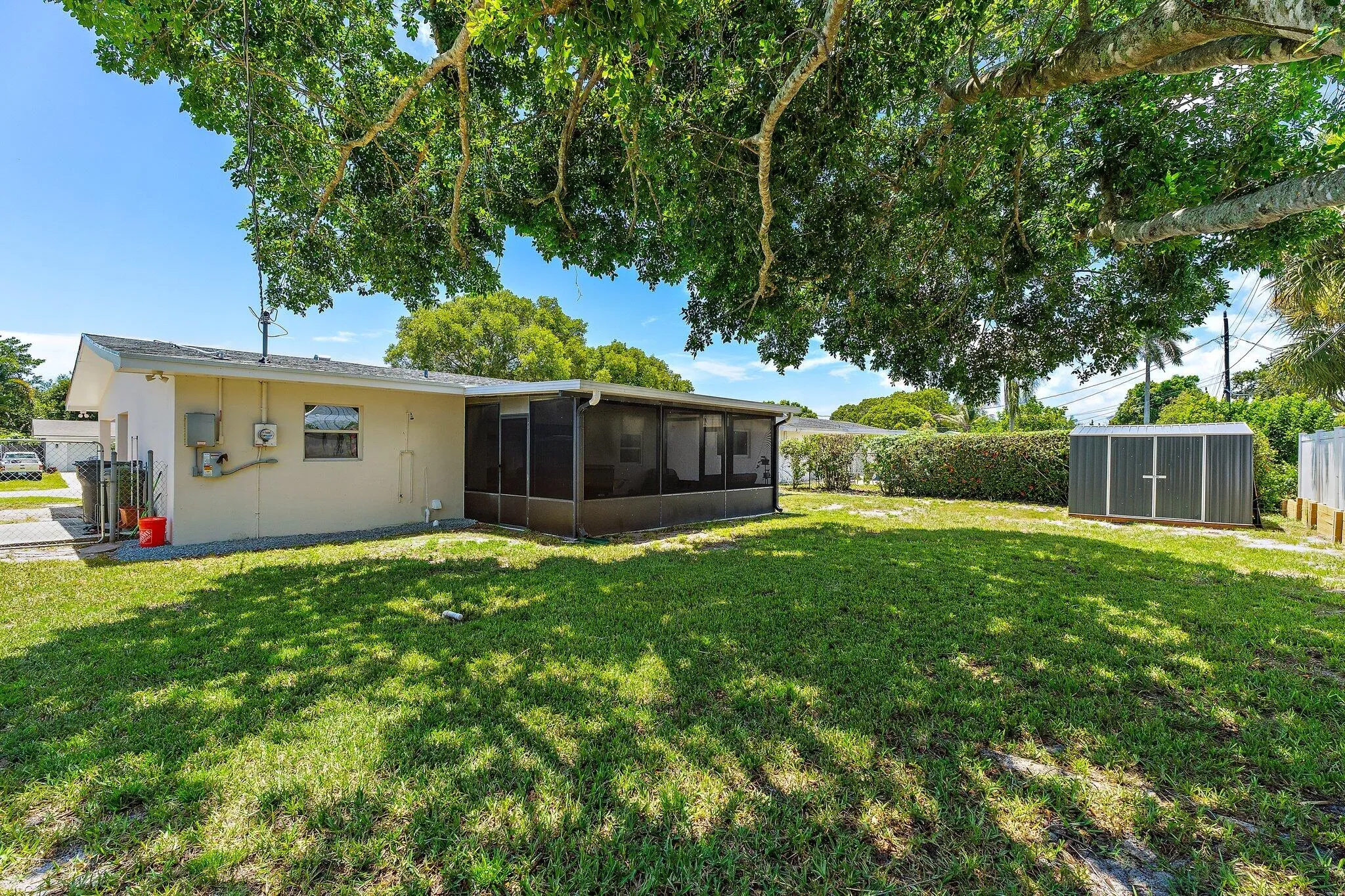 075-417PhiladelphiaDr-Jupiter-FL-33458-S