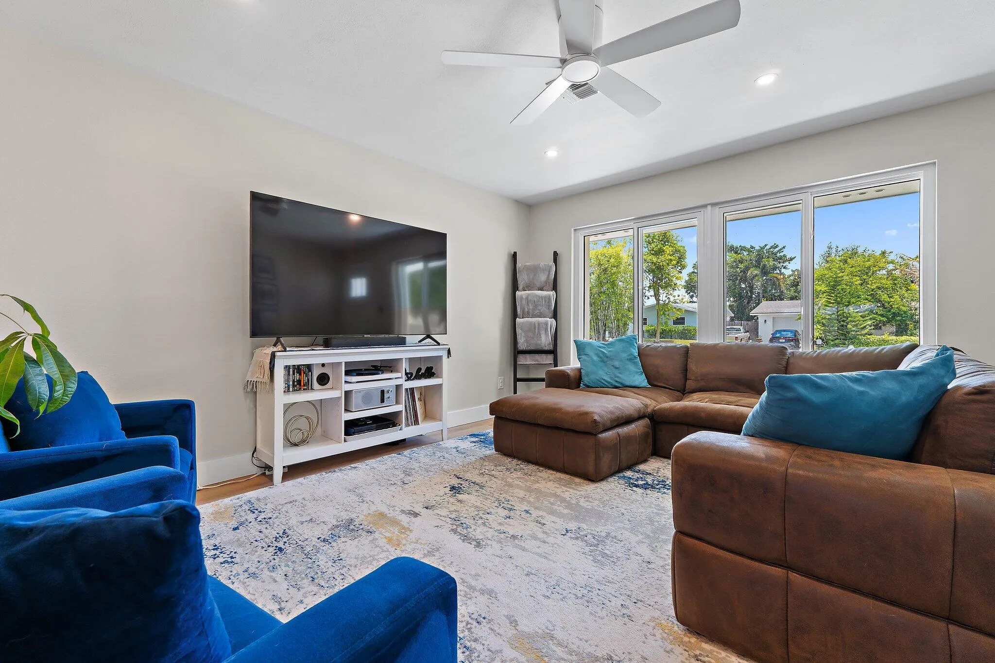 036-417PhiladelphiaDr-Jupiter-FL-33458-S