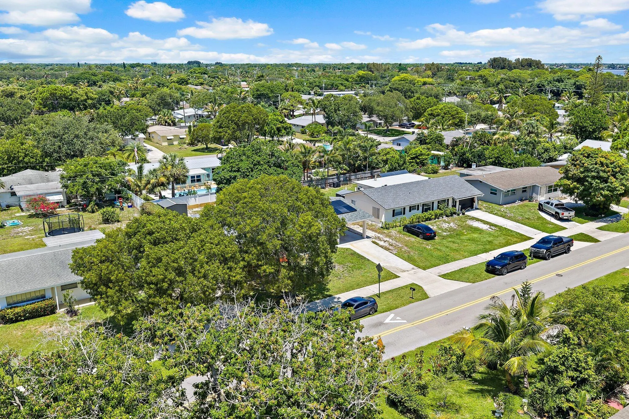 018-417PhiladelphiaDr-Jupiter-FL-33458-S