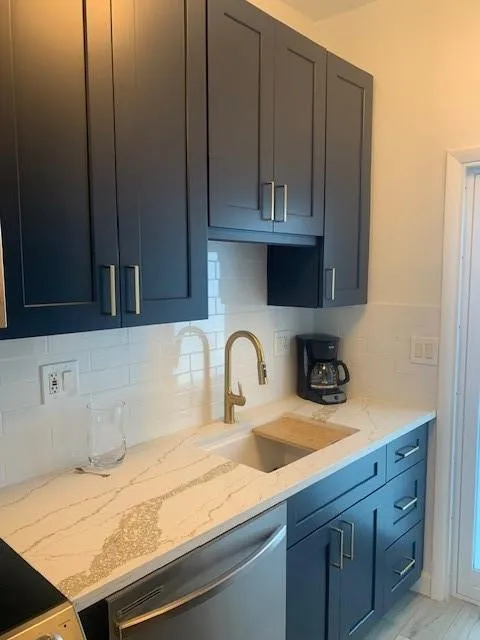 3250 NE 28th St - - 003 - Copy