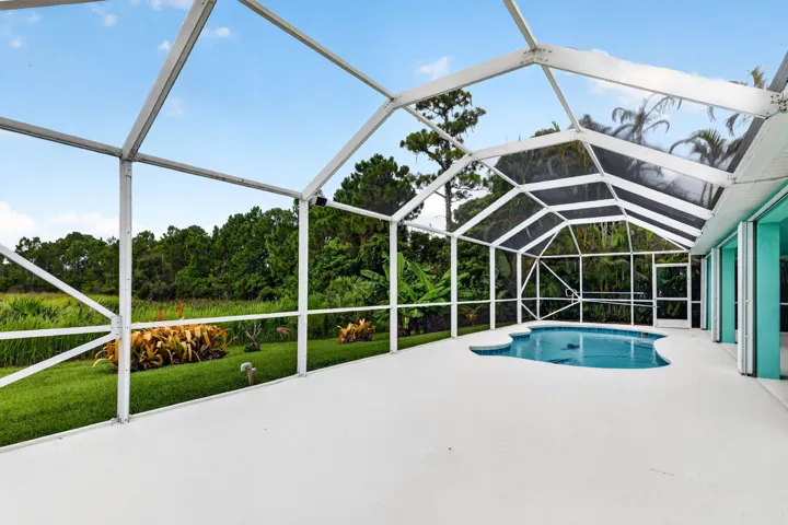 Pool/Lanai with Preserve View