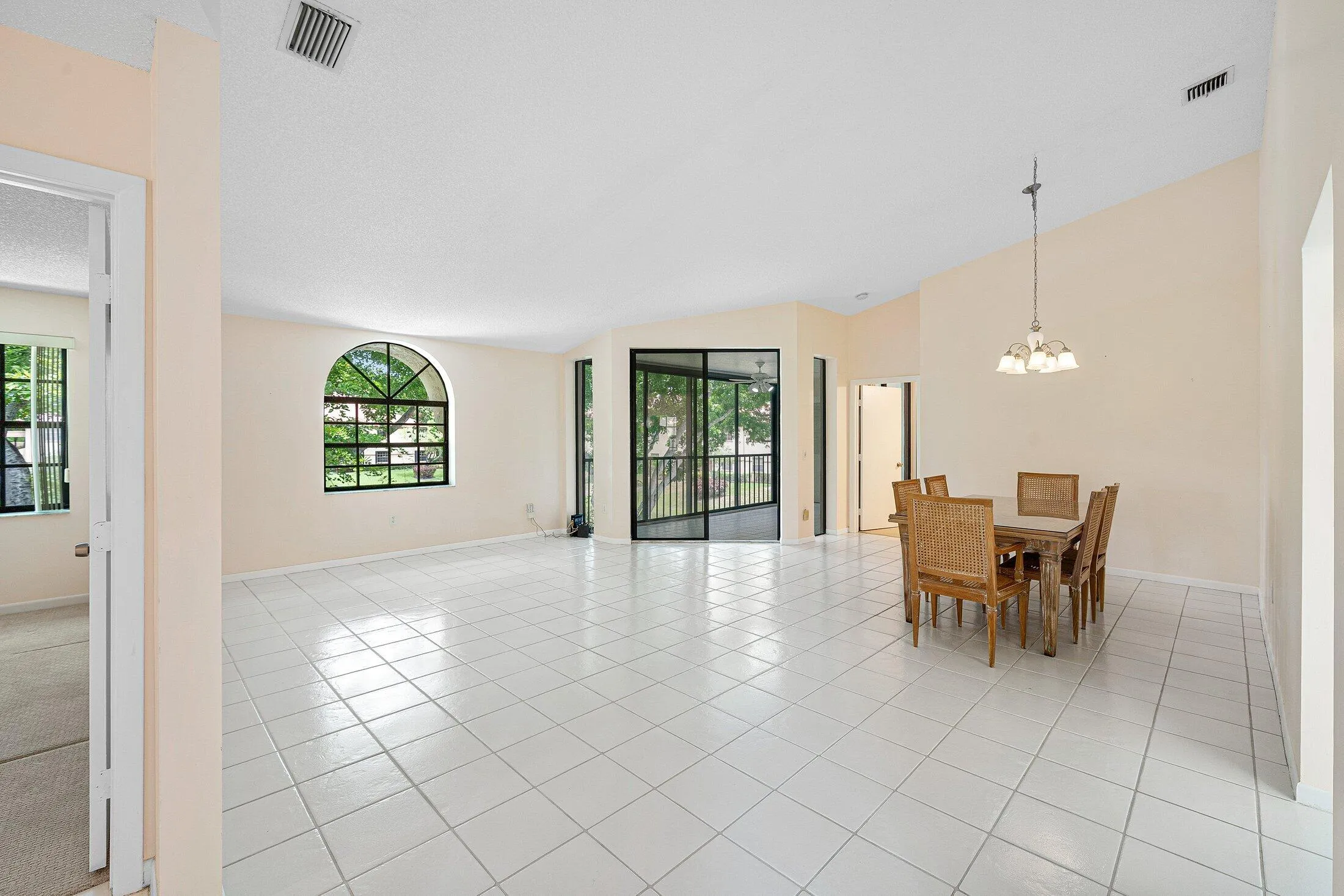 Living/Dining