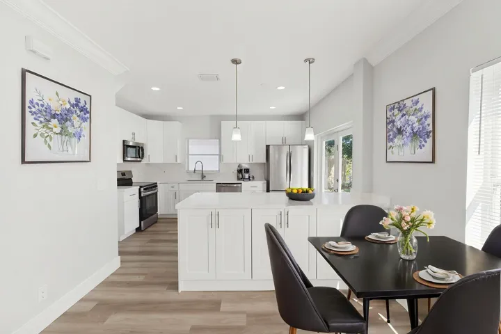 31 swallow kitchen virtually staged