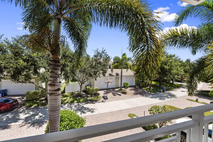 Balcony off guest room 1