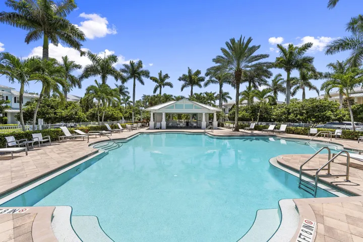 Community pool