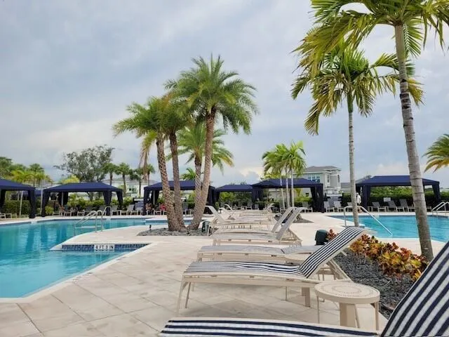 Poolside lounge chairs