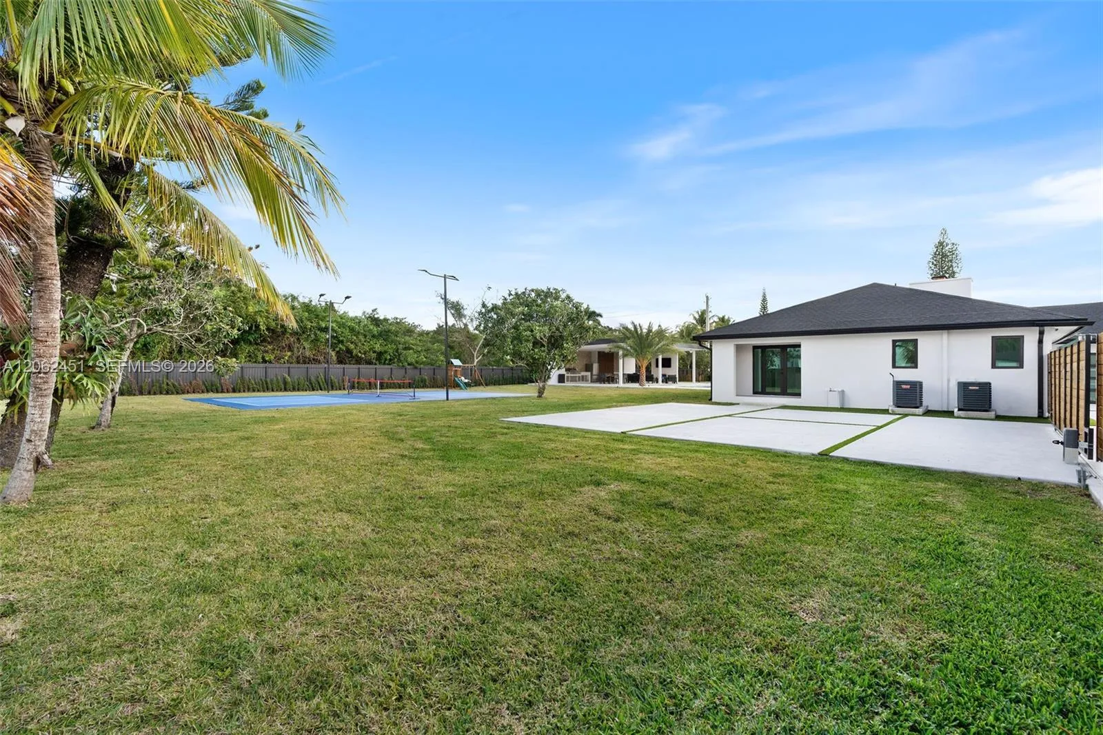 Property photo 64
