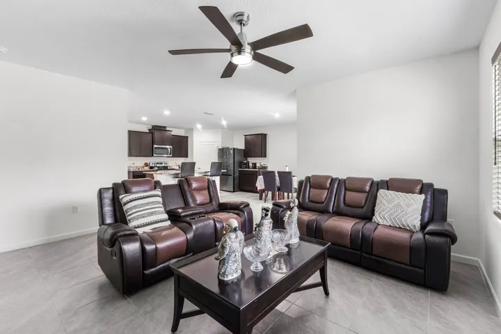 013-626SouthwestEsterAvenue-PortStLucie-