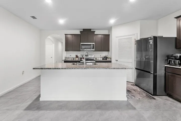 007-626SouthwestEsterAvenue-PortStLucie-