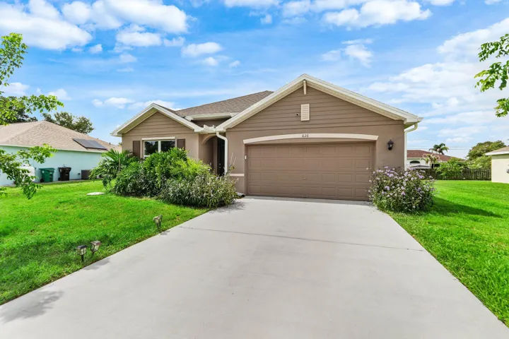 002-626SouthwestEsterAvenue-PortStLucie-