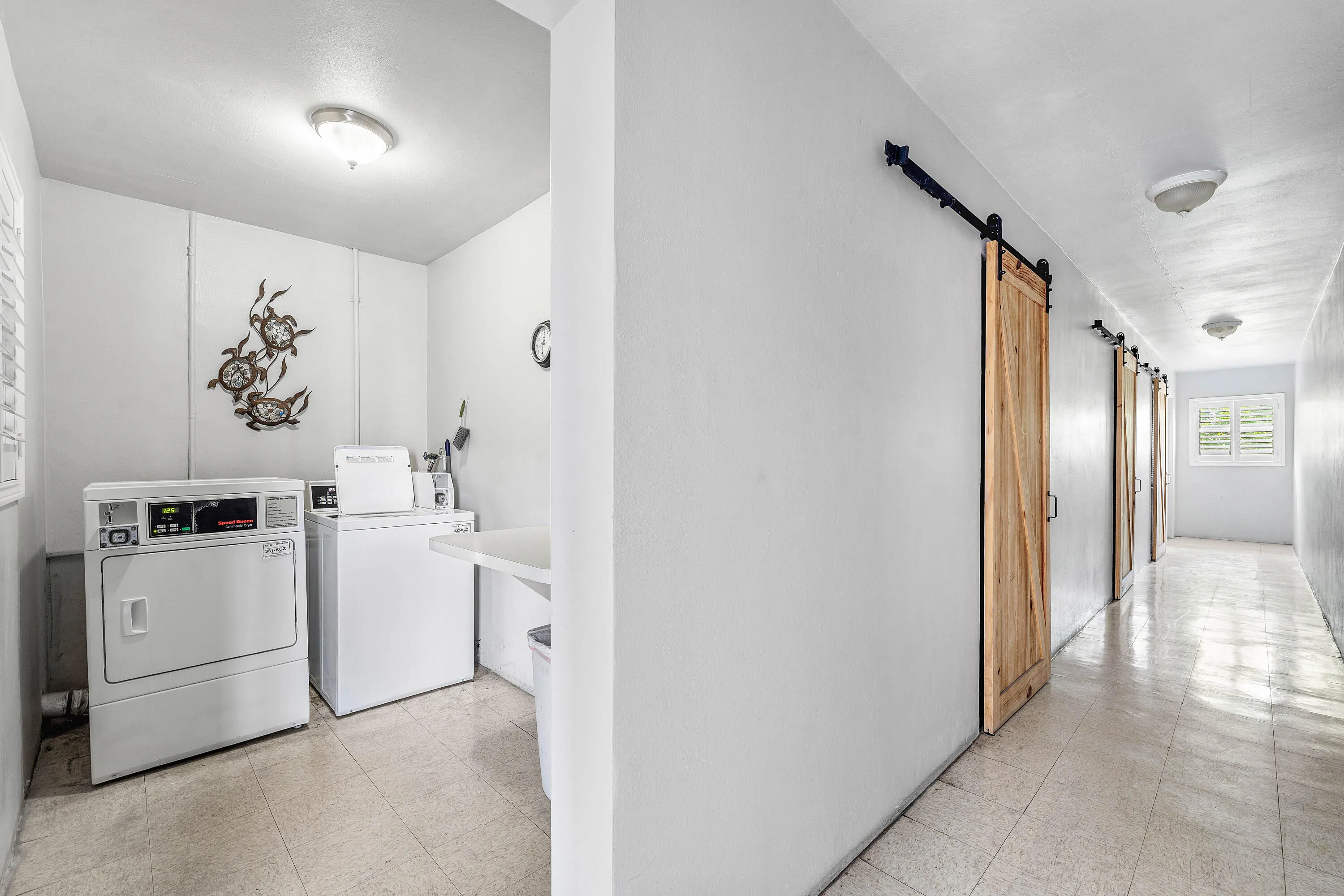 019-4111Northeast21stWay-204-LighthouseP