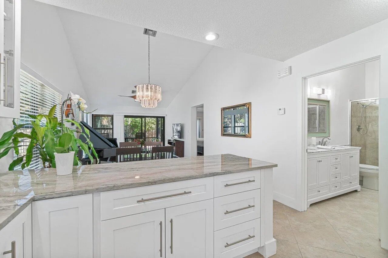 OPEN CONCEPT KITCHEN