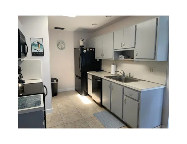 kitchen (1)