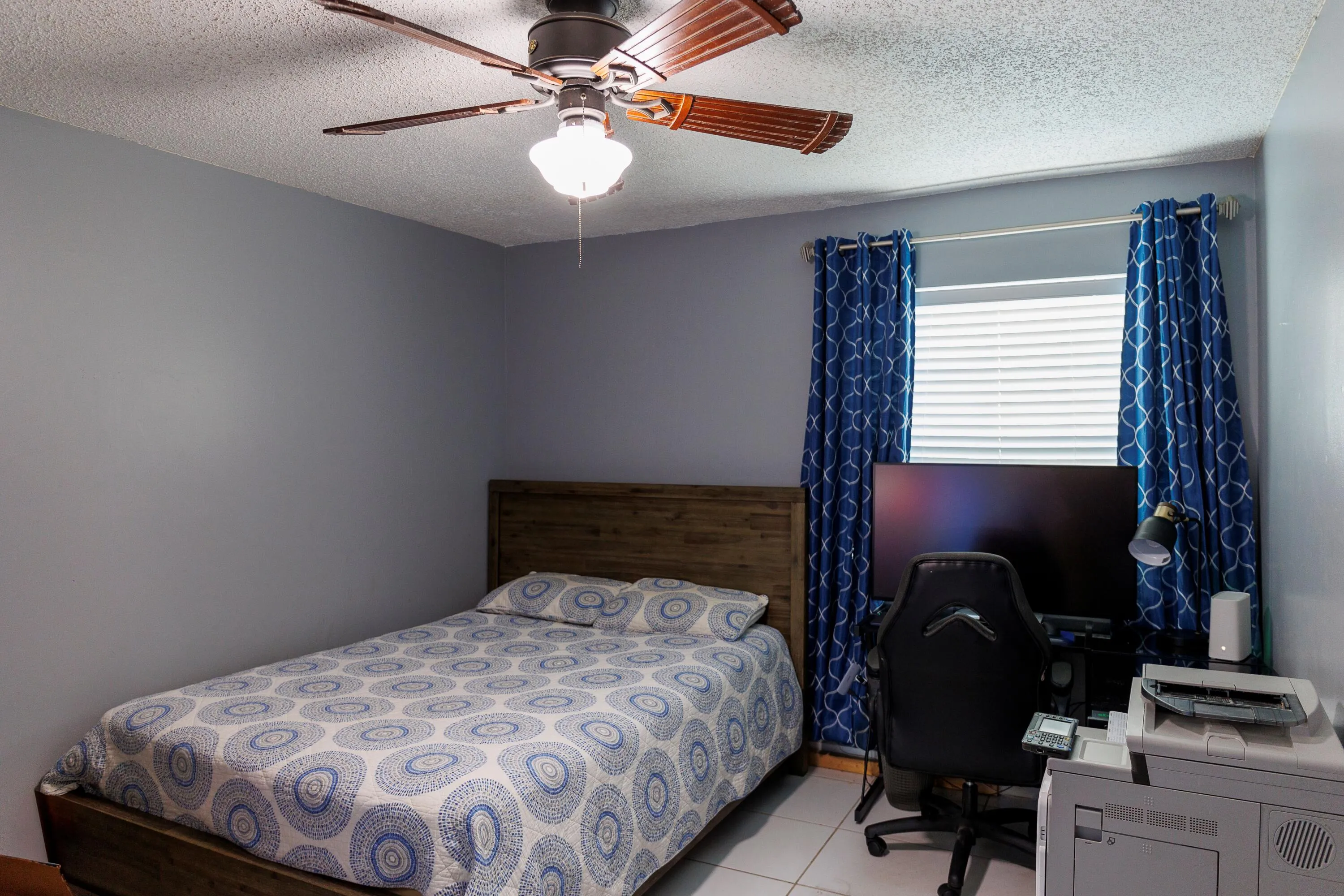 bed 3