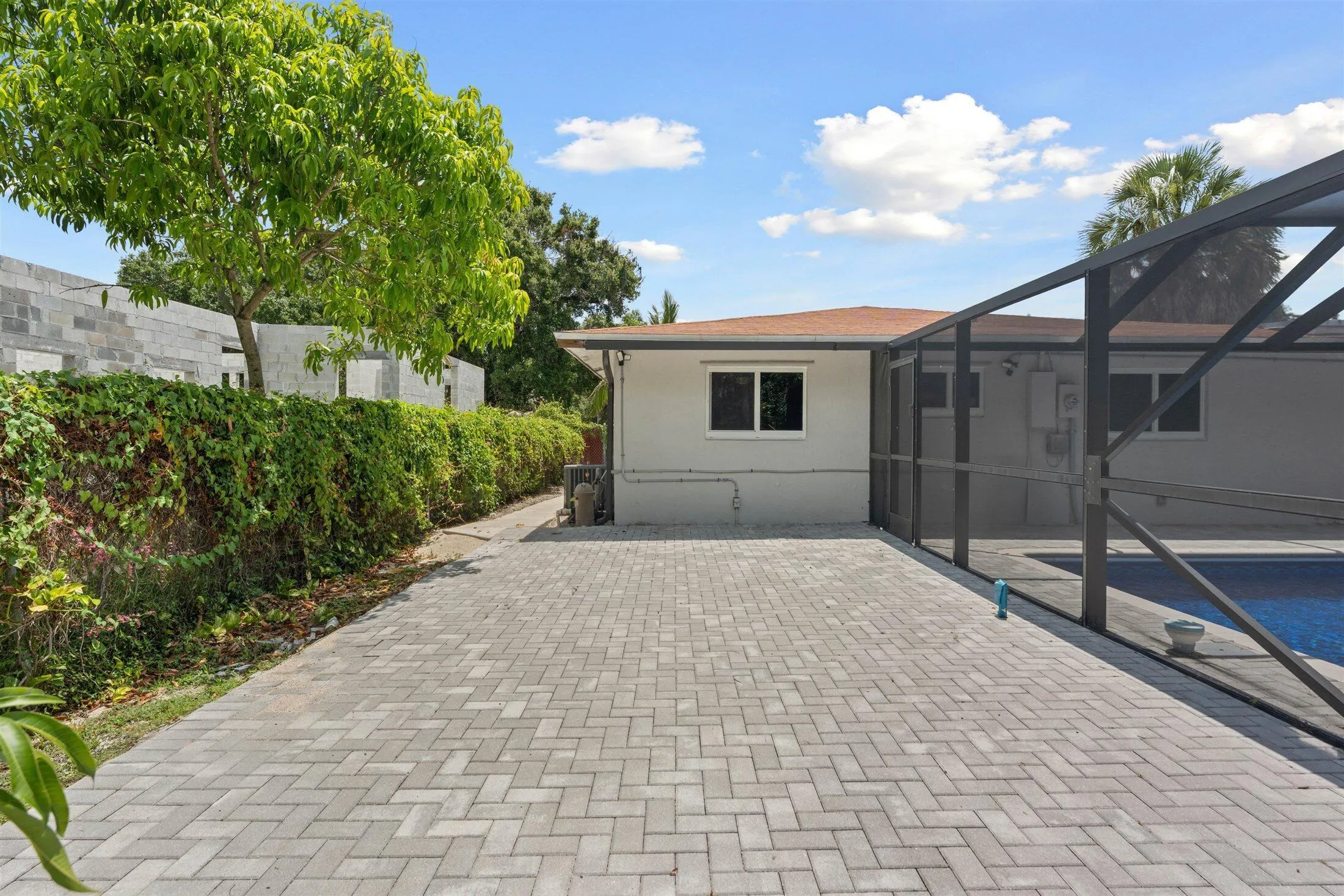 38-1633 SW 30th Ave, Fort Lauderdale-10