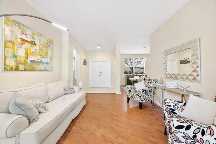 10-16951 SW 34th St_010