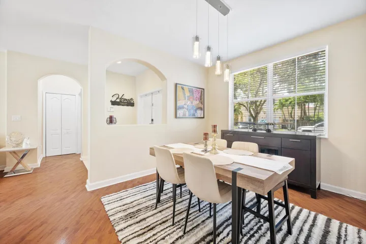 12-16951 SW 34th St_012