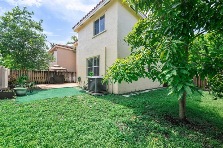 40-16951 SW 34th St_040