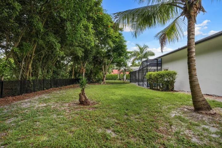 Large lot with room for swing, play area