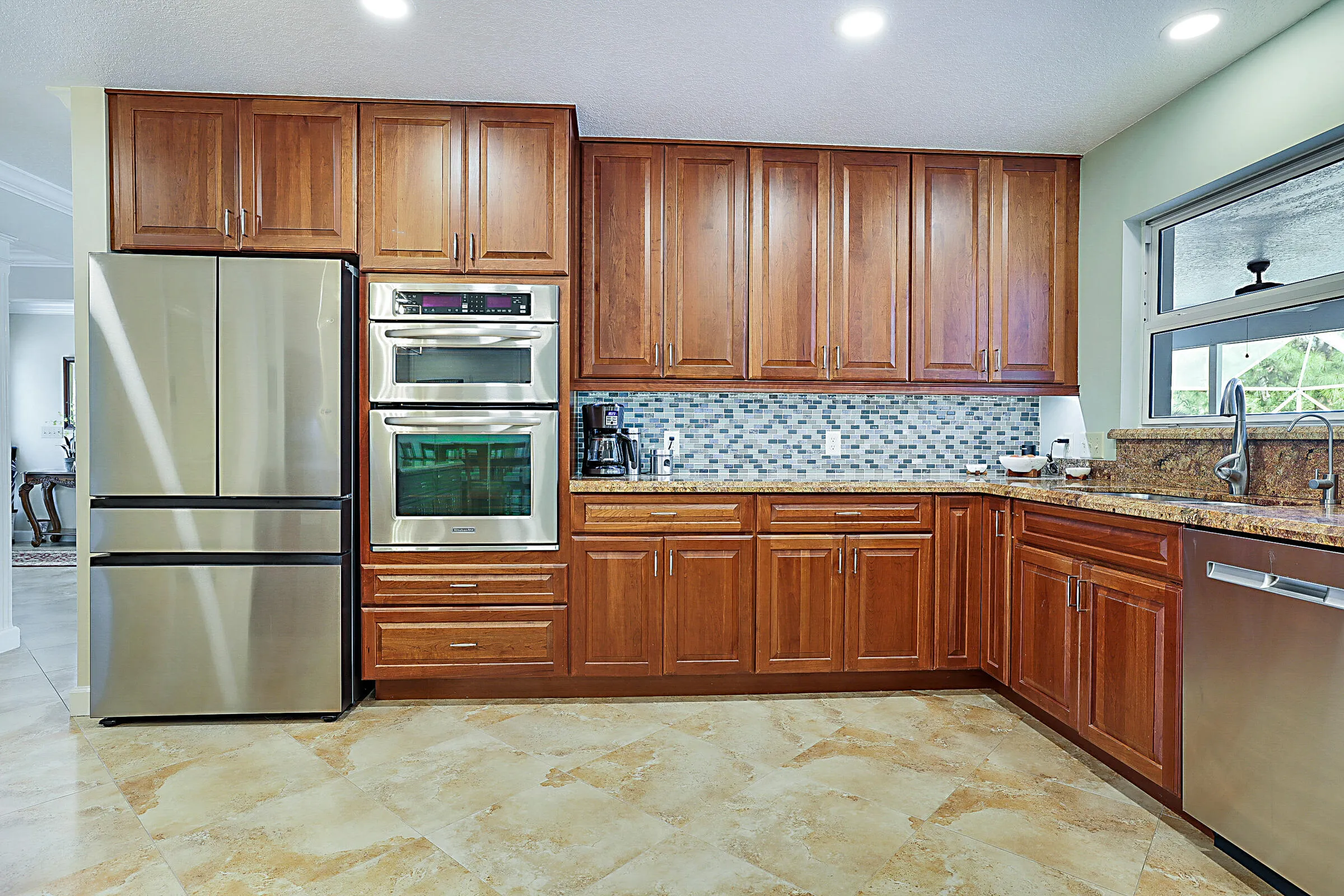 Very large kitchen with plenty of room for gathering