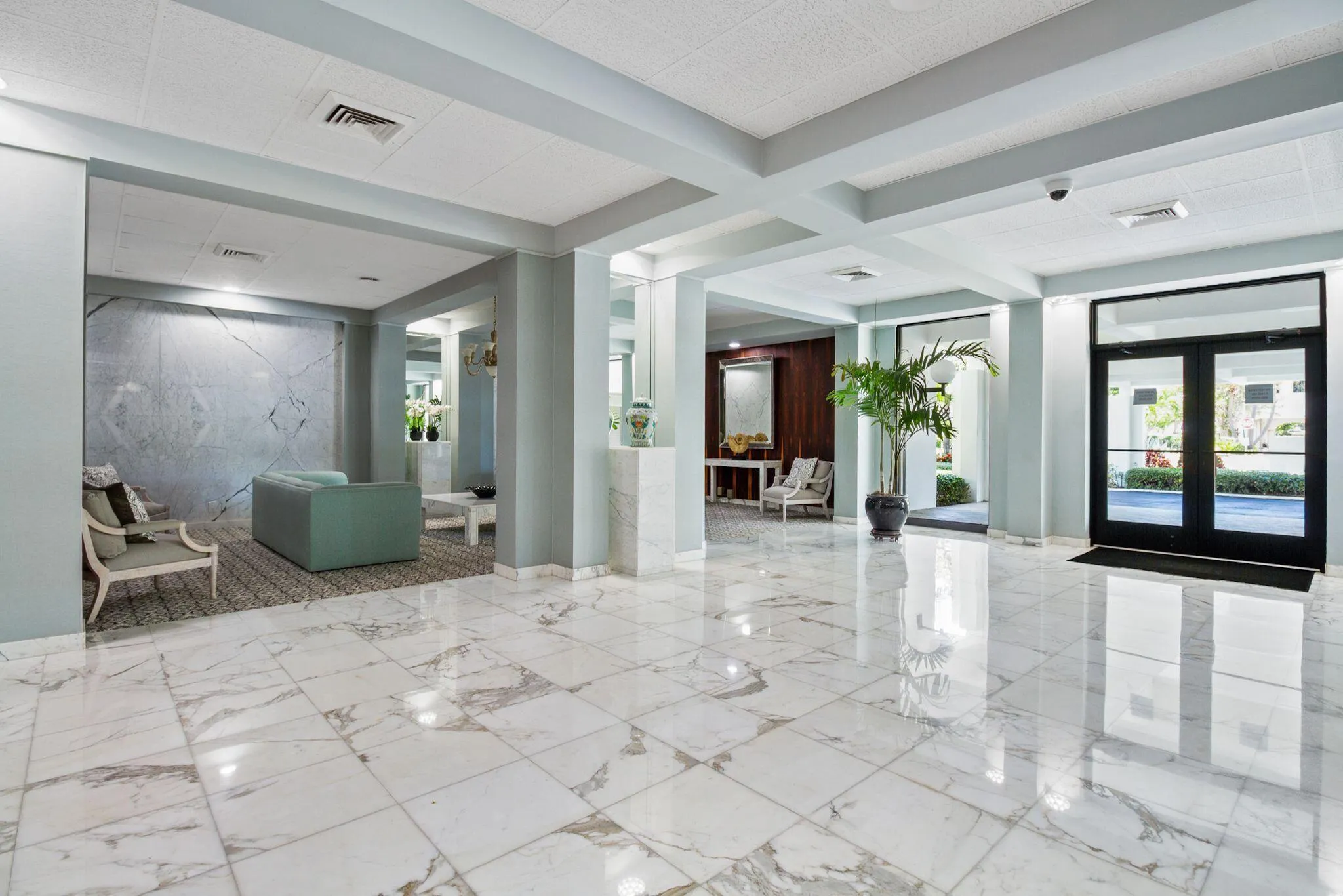 la palma lobby mon