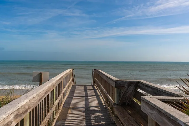 DUNE WALK