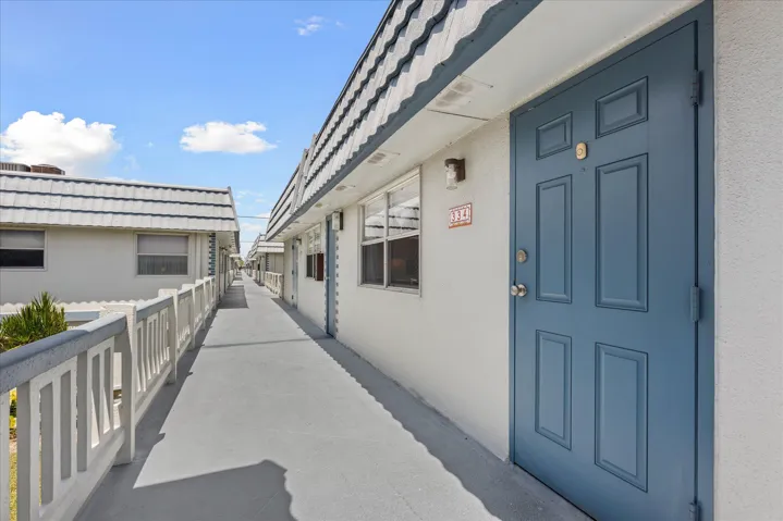 01-334 Tuscany Lane, Delray Beach-21