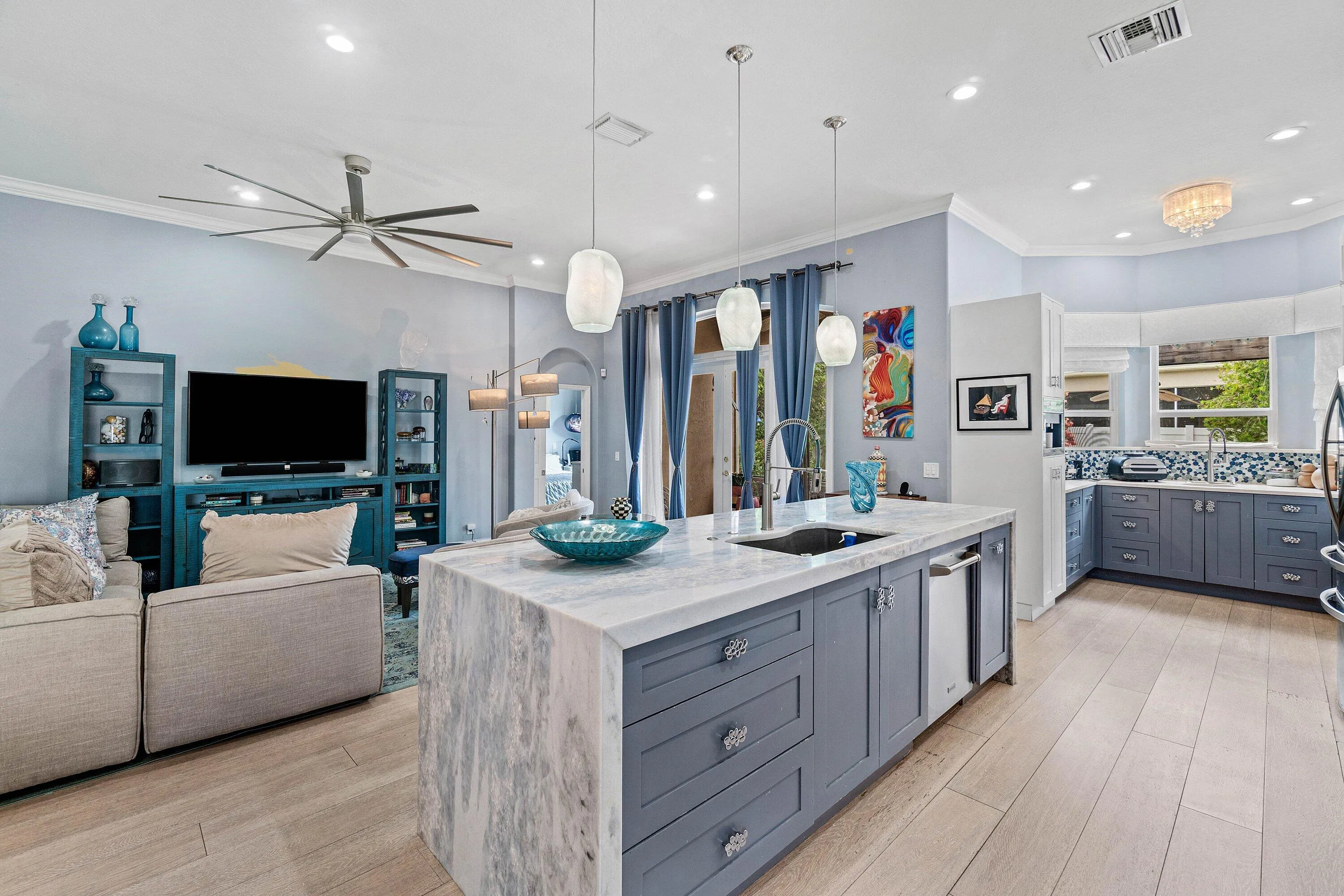 007-7060VivaldiLane-DelrayBeach-FL-33446