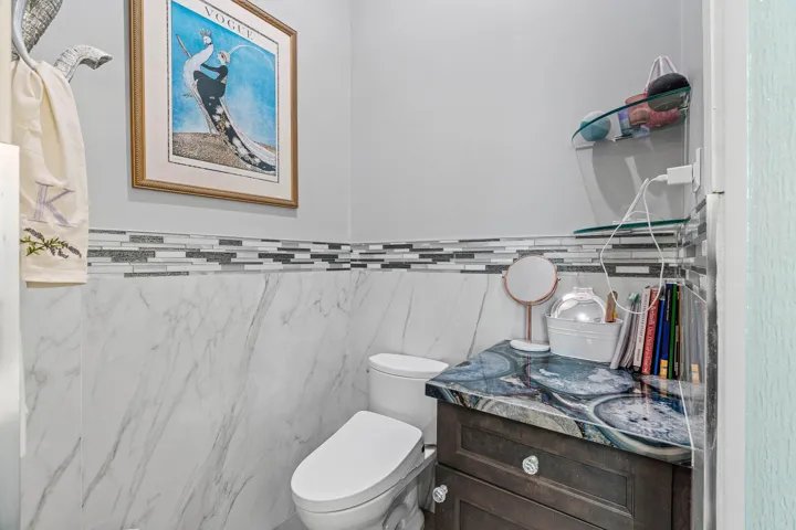 030-7060VivaldiLane-DelrayBeach-FL-33446