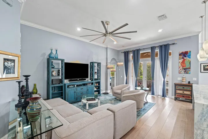 015-7060VivaldiLane-DelrayBeach-FL-33446
