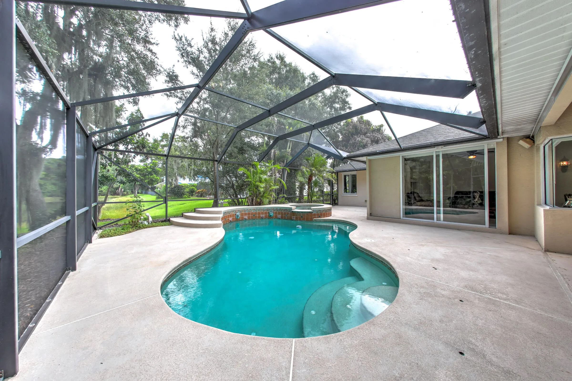 Property photo 44