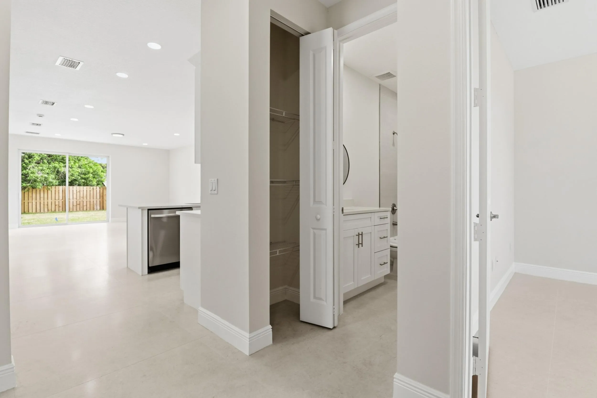 Entrance Hall 2