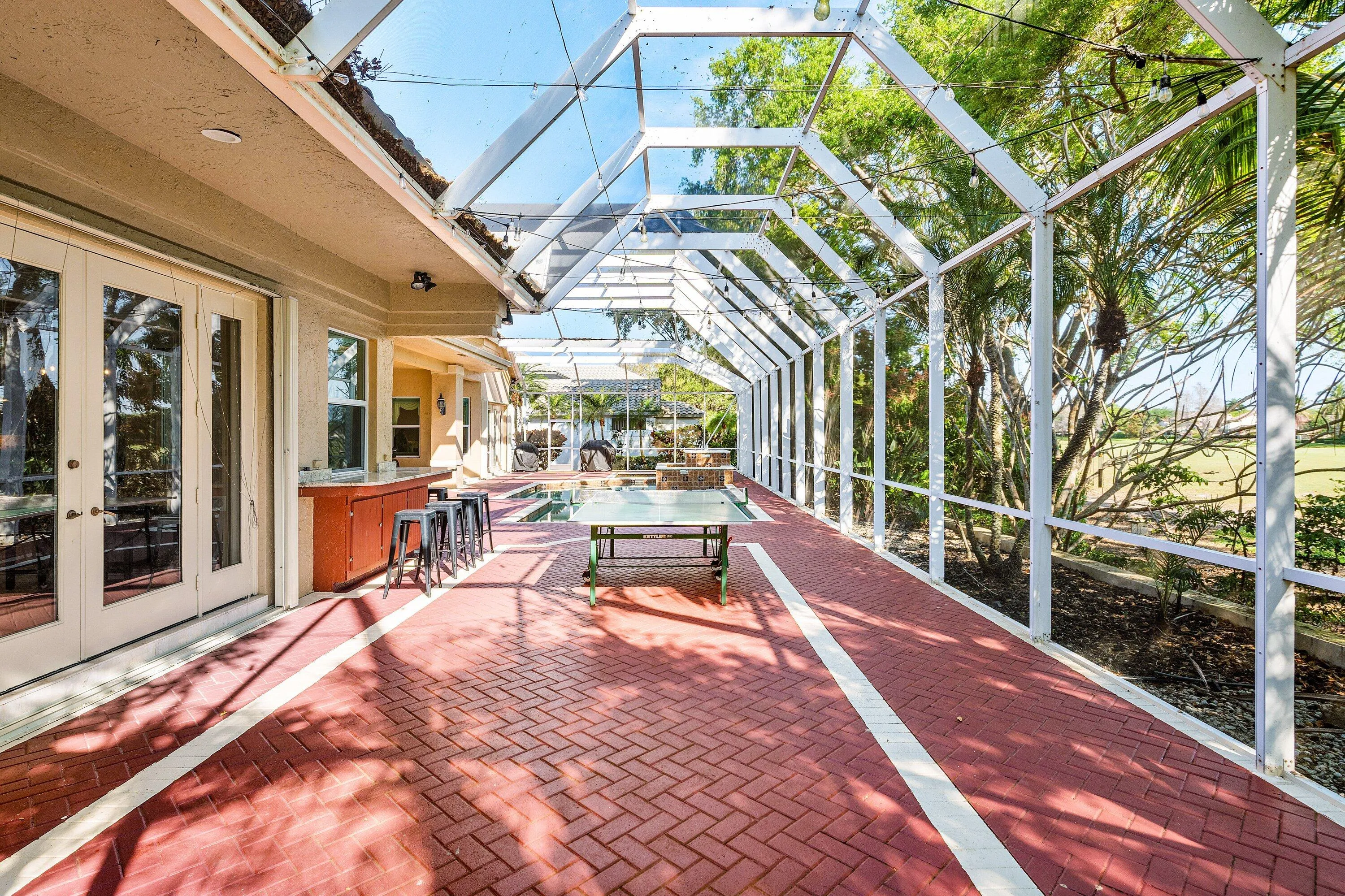 042-1845EagleTraceBoulevard-CoralSprings