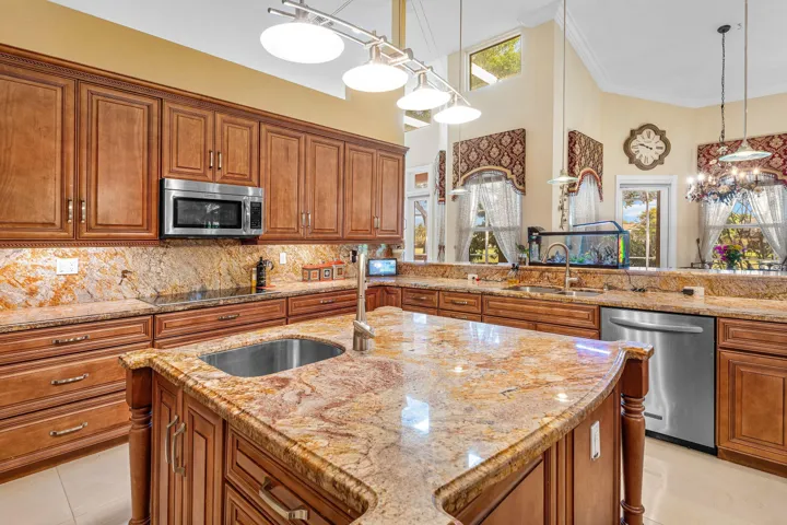 015-1845EagleTraceBoulevard-CoralSprings