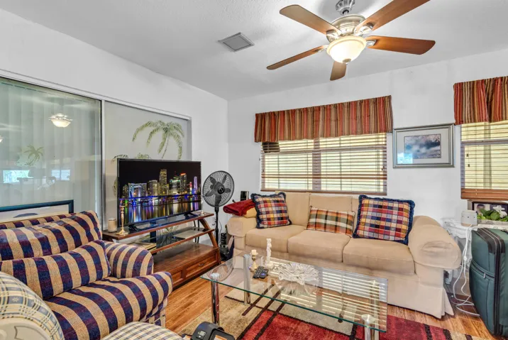 13-print-4159NW52nd-13