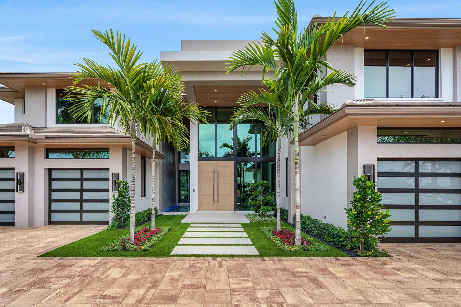 1642_Sabal_Palm_Drive_04