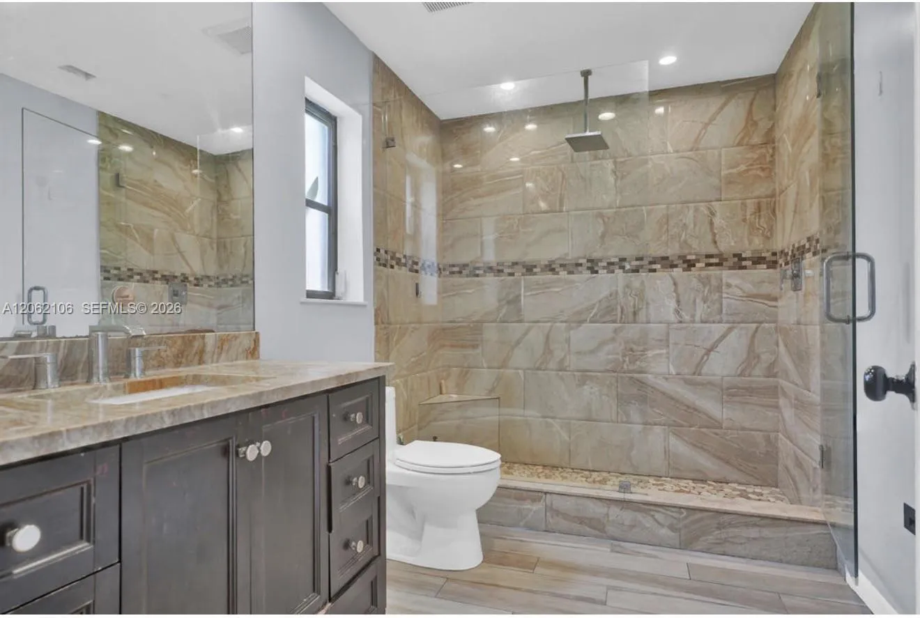 Property photo 74