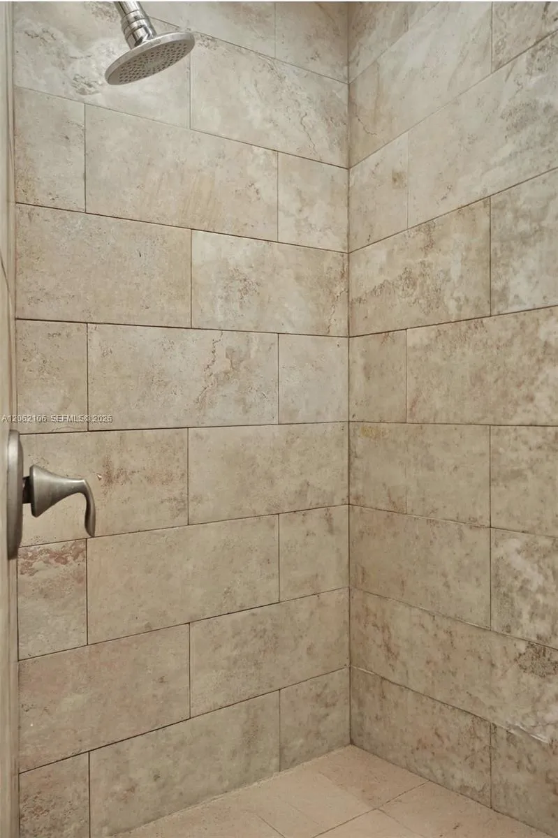 Property photo 126