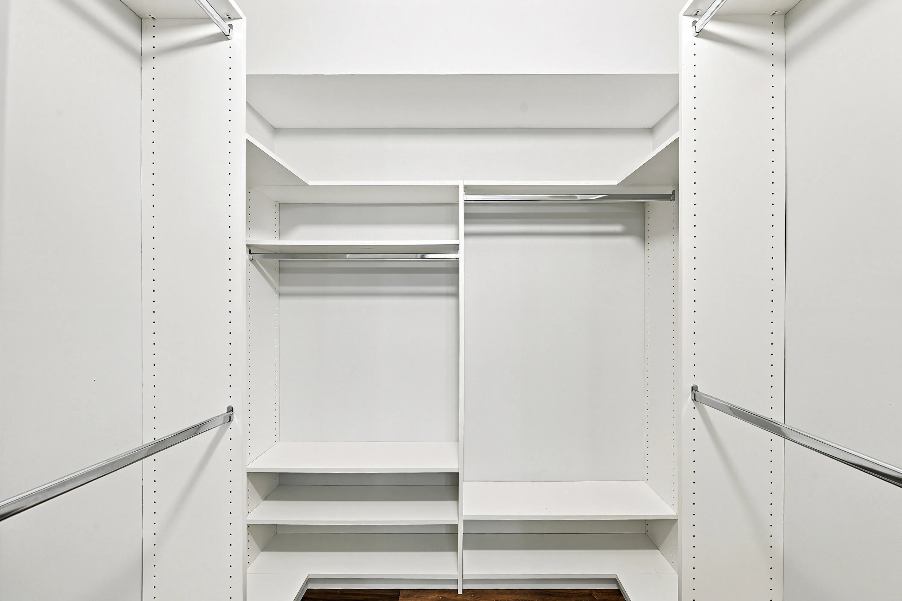 Primary Walk-In Closet w/Built-Ins