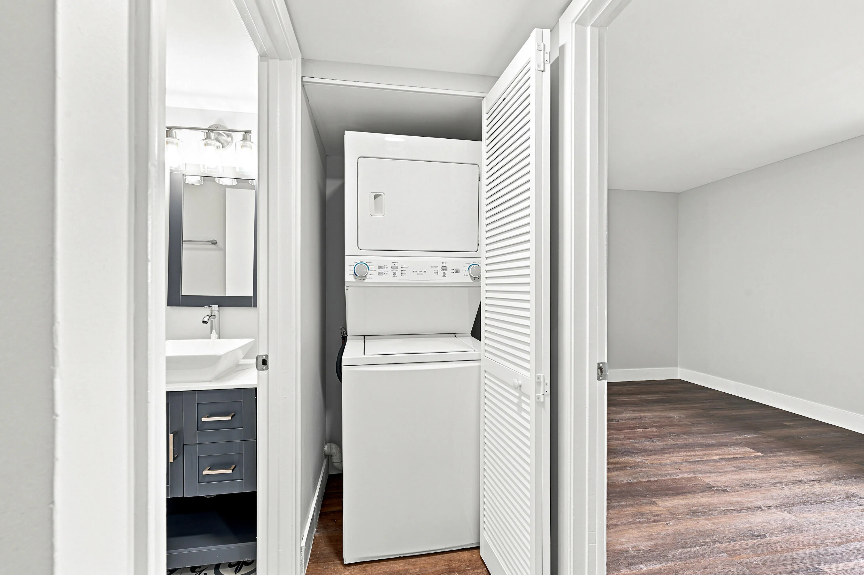 Washer & Dryer In-Unit