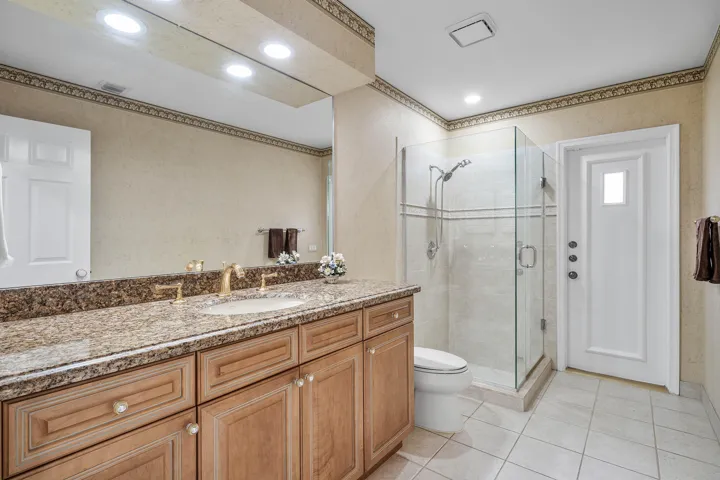 UPDATED GUEST CABANA BATH